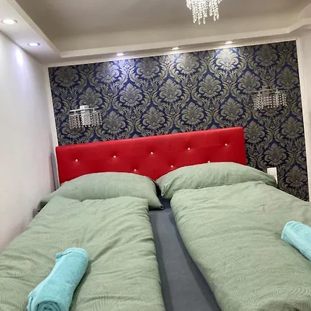 Appartement Roland Downtown - Akacfa *